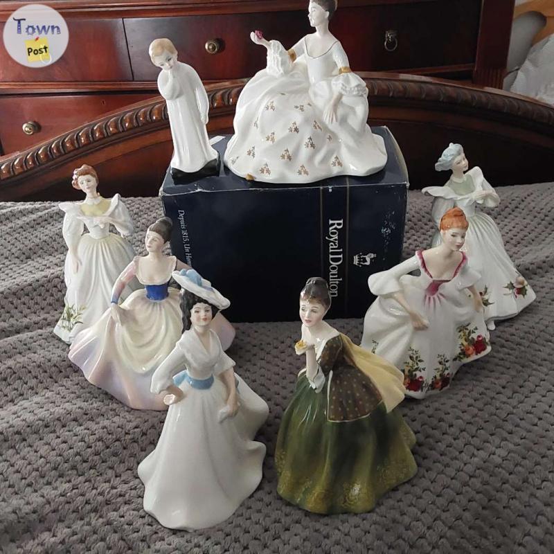 Photo of 7 Royal Doulton figurines, January, December, Country Rose, Lisa, Darling, Margaret, Fleur