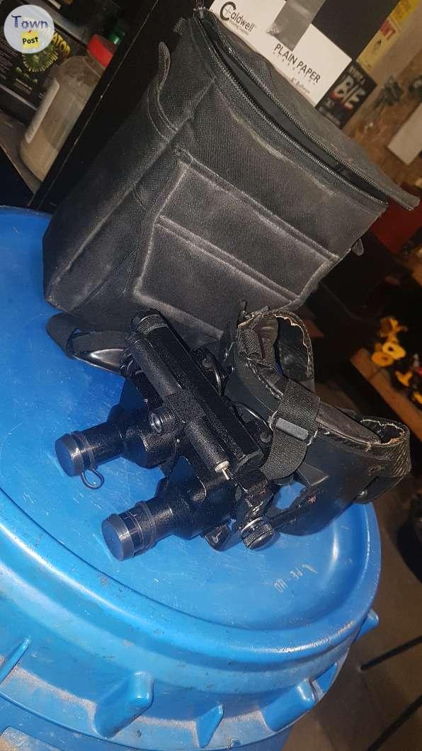 Photo of AN PVS 5 night vision goggles original trade