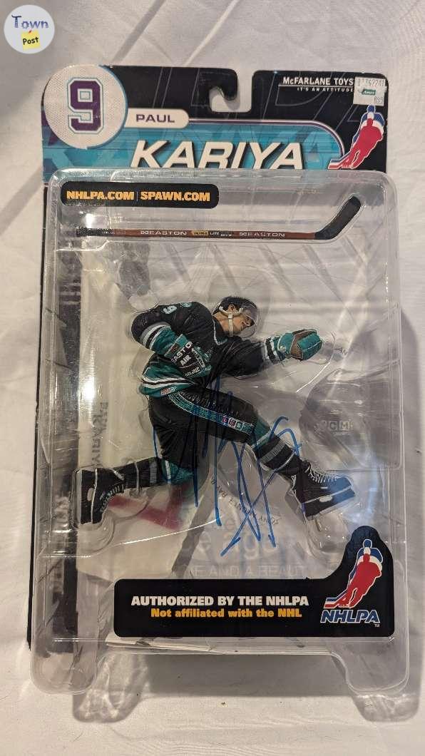 Photo of Paul Kariya Signed NHL Figure